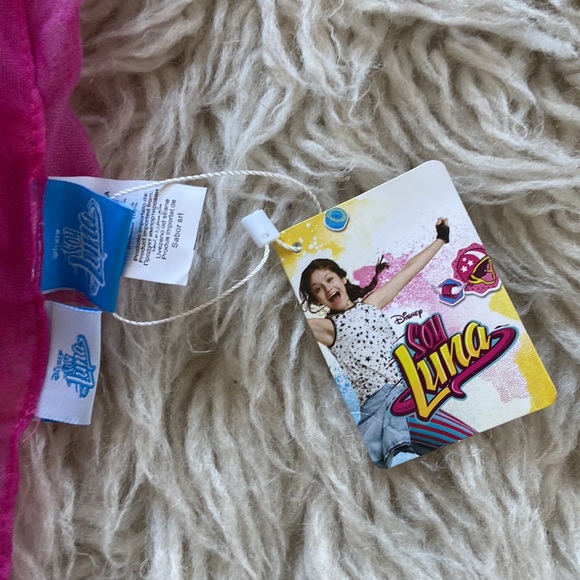 Disney pink scarf - Picture 4 of 8